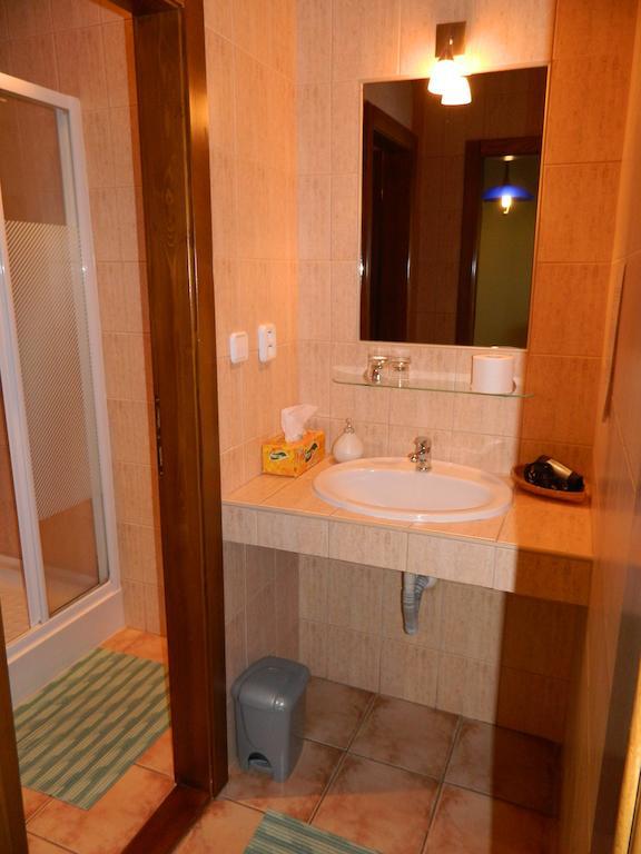 Hotel Slnecny Dvor Michalovce Rom bilde
